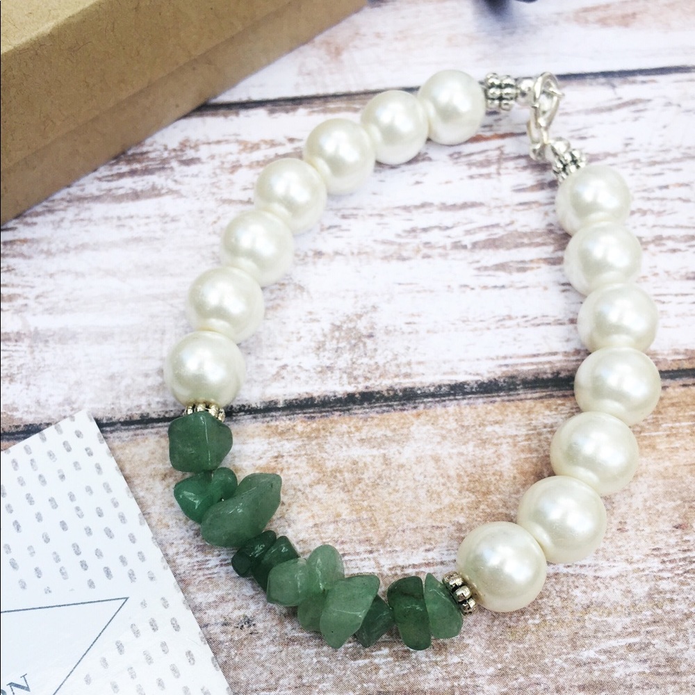 Pearl Bracelet Custom pearl jewelry - Picture 1 of 6